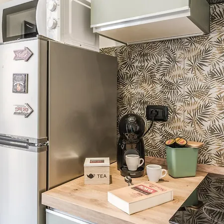 Metro C Greghouse Centocelle * 罗马